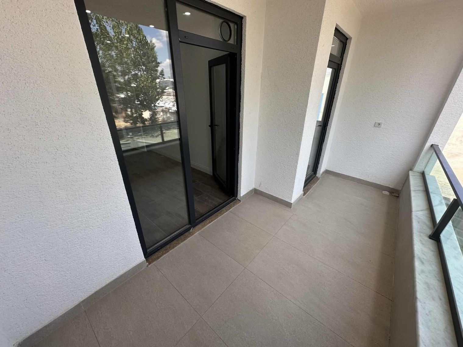 SERDİVAN YAZLIK MAH PLEVNE CD. SATILIK 150M2 SIFIR 3+1 DAİRELER