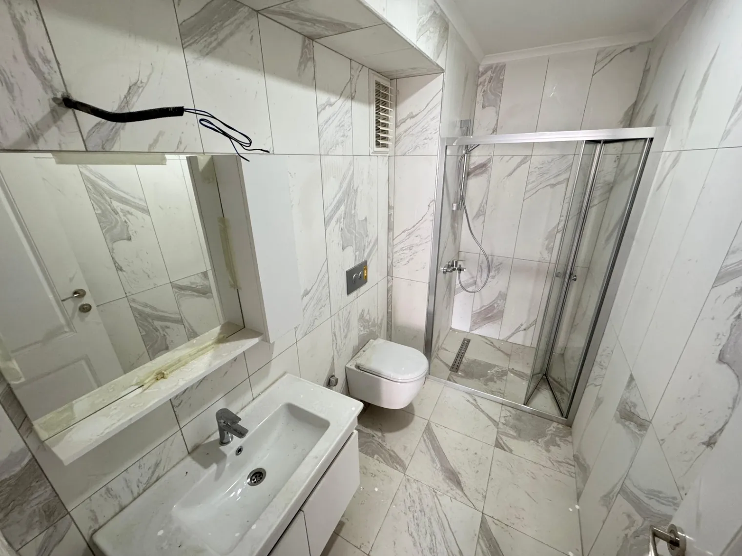 SAKARYA ARİFİYE HANLIKÖY'DE SATILIK 2+1 GENİŞ DAİRE