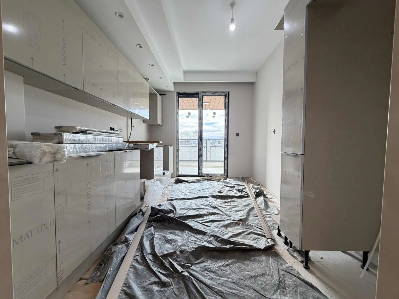 ADAPAZARI KARAPINAR MAH. SATILIK 3+1 122 M2 LÜX DAİRELER