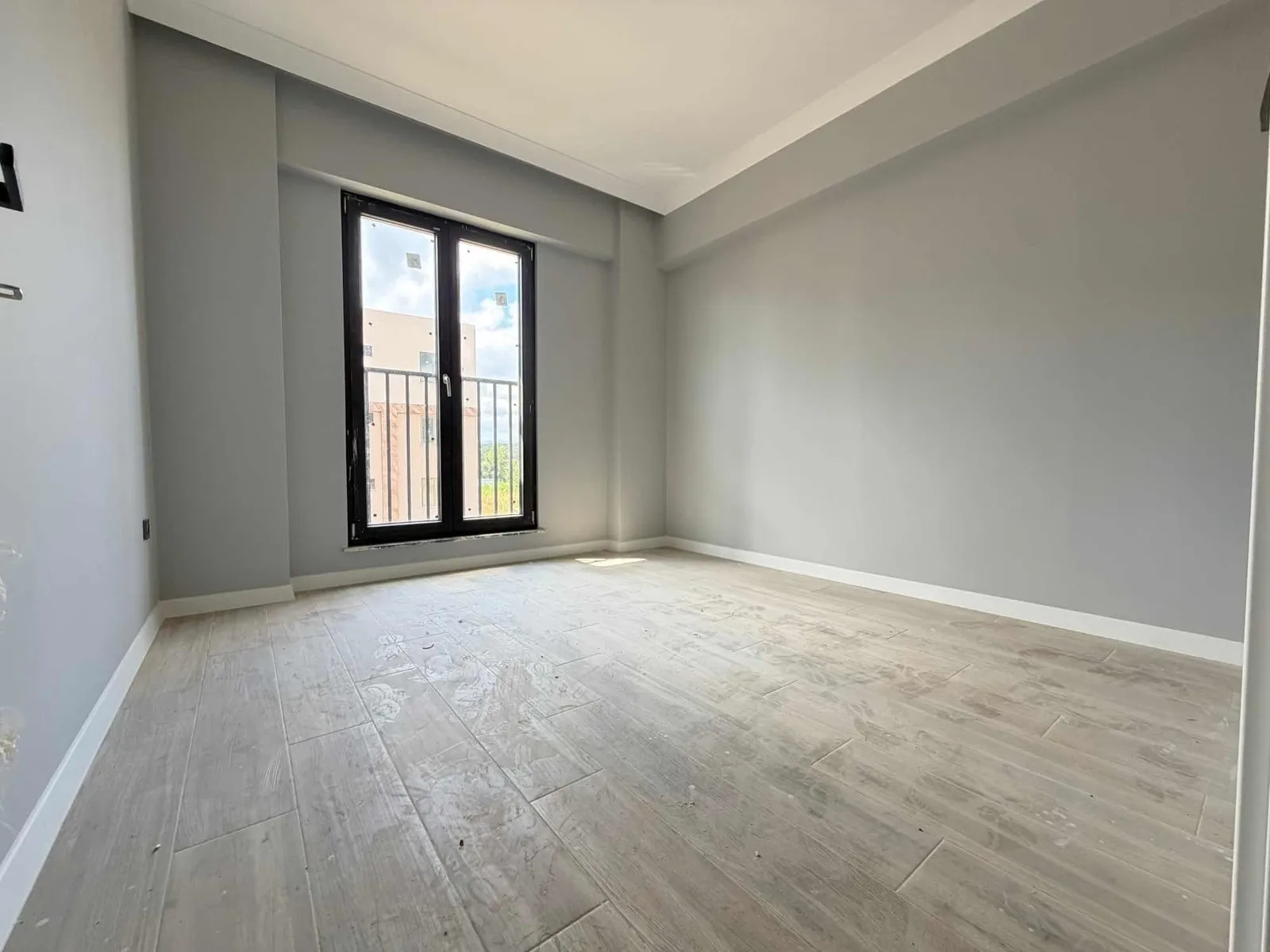 ADAPAZARI KARAPINAR MAH. SATILIK 4+1 244 M2 TRİPLEKS VİLLA