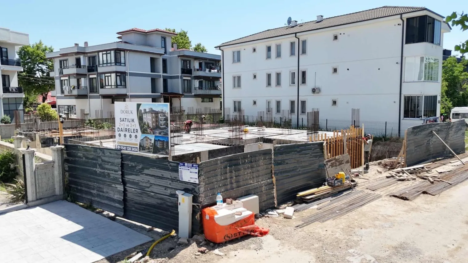 ADAPAZARI TUZLA MAH. PROJEDEN SATILIK 2+1 92 M2 DAİRELER.