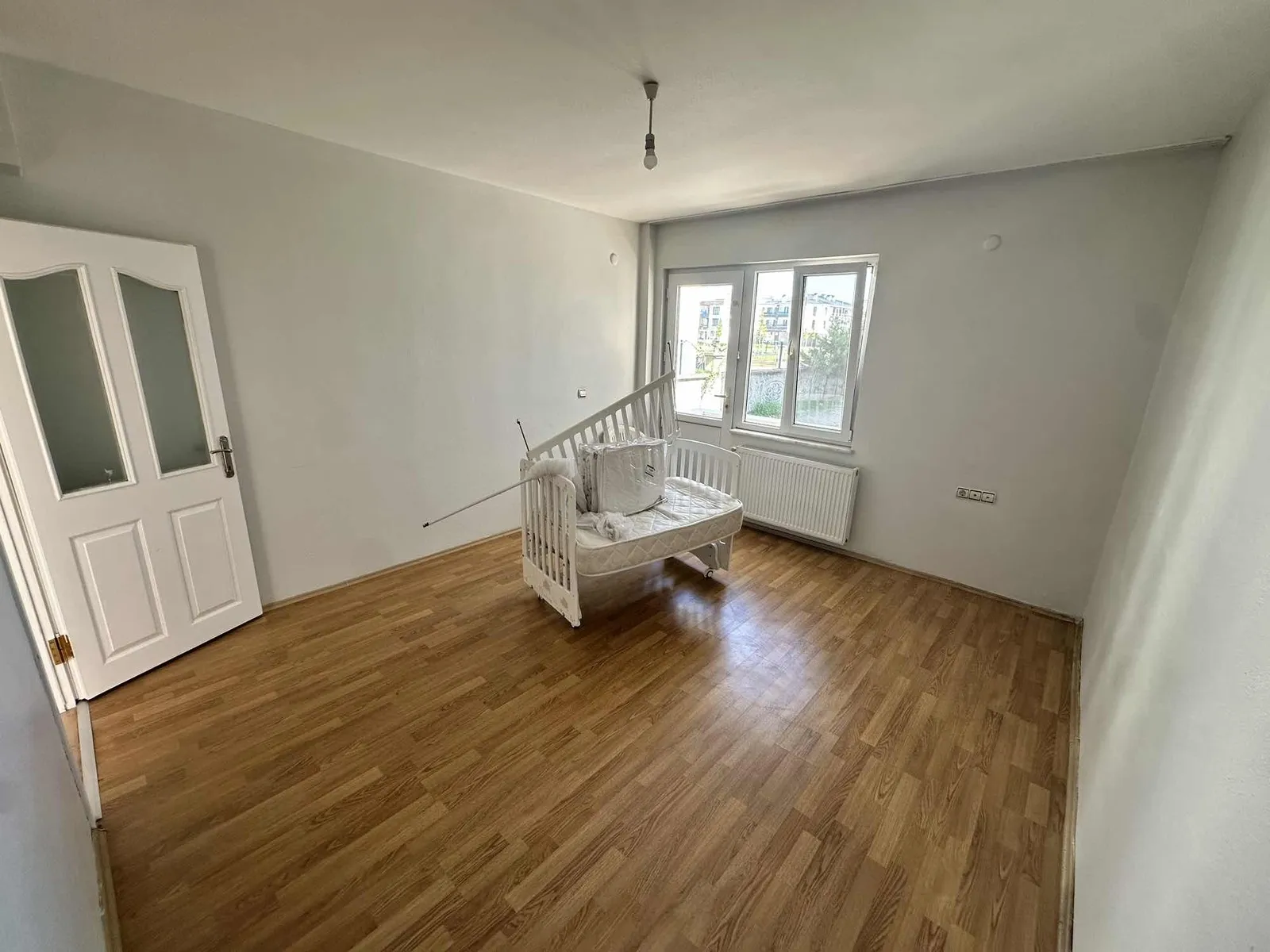 SERDİVAN YAZLIK'TA KİRALIK 3+1 DAİRE